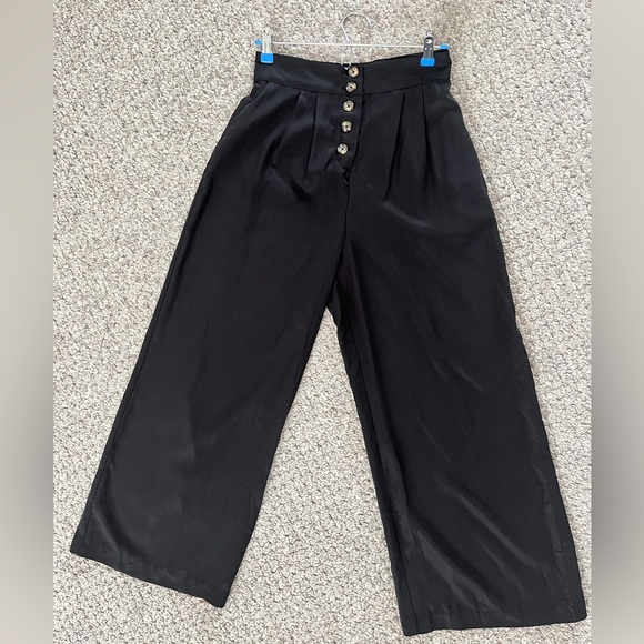 Socialite high waisted wide leg pants. From Nordstrom rack. Size small. - Picture 3 of 5